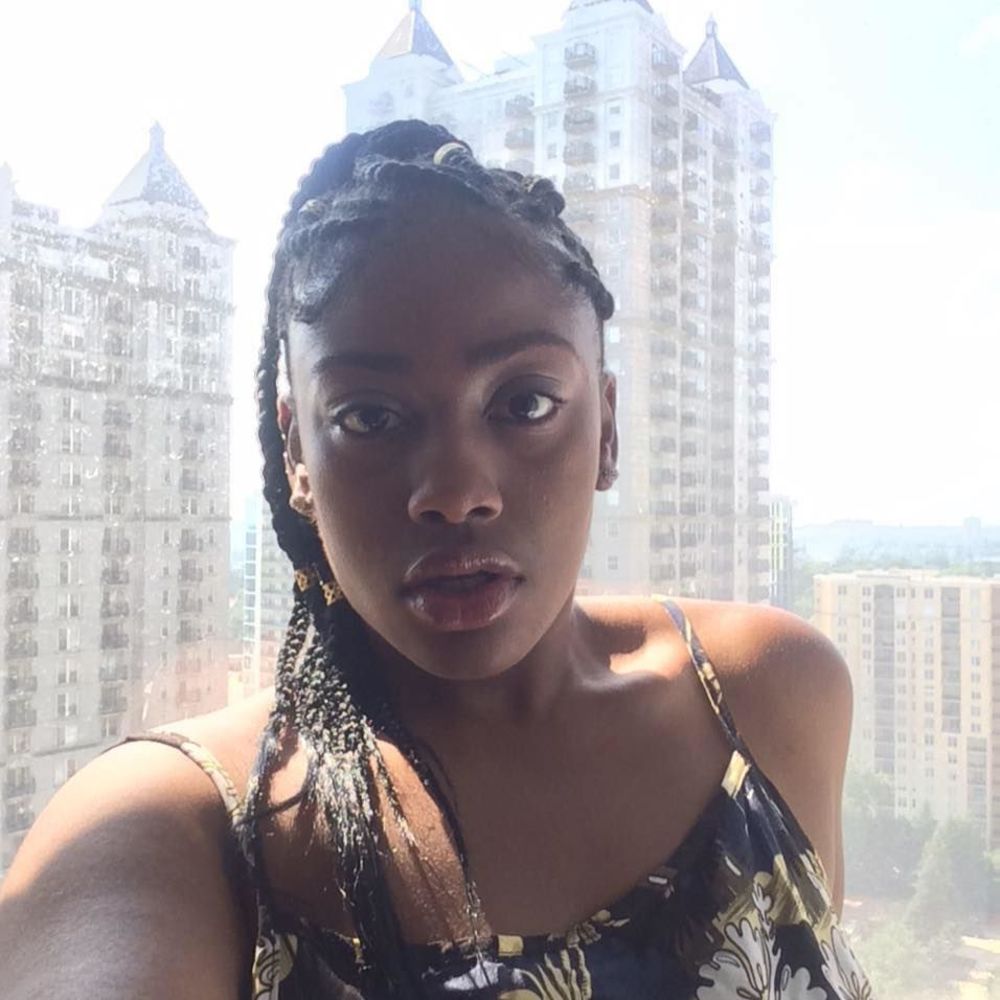 Meet your Posher, Briana